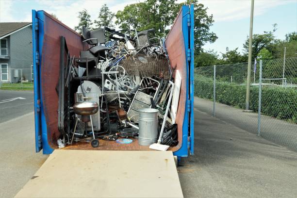 Best Professional Junk Removal  in Flemington, PA